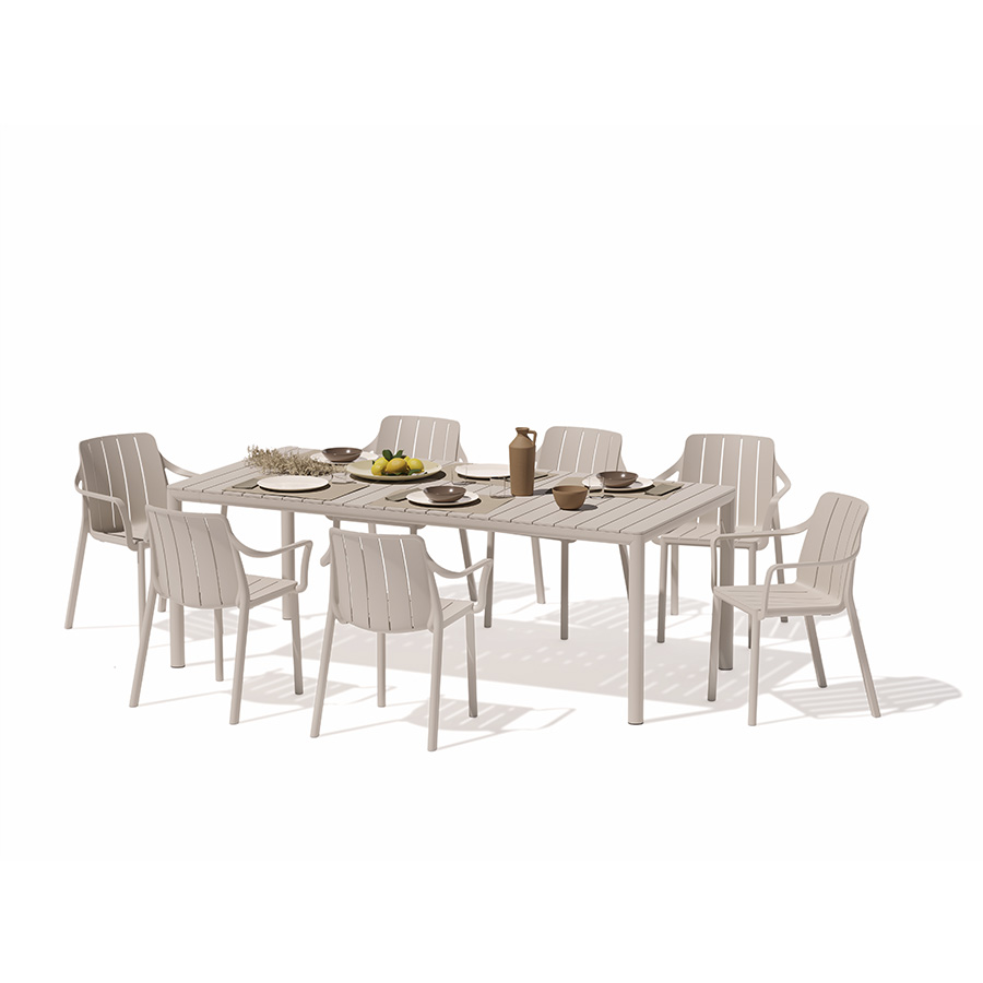 table-armchair