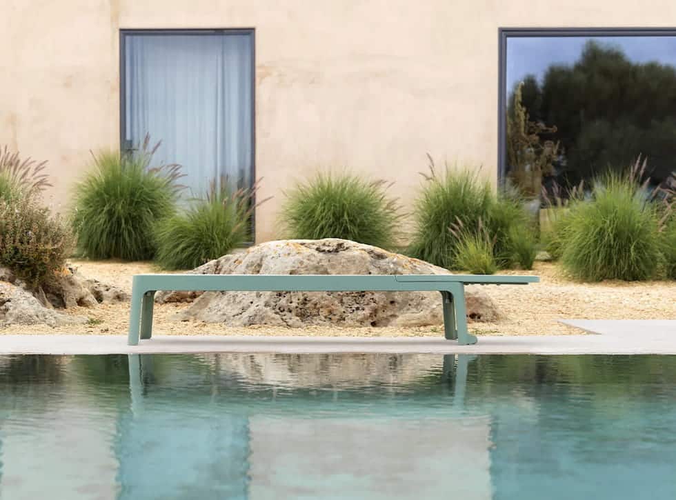 designer sun lounger outdoor Mugals