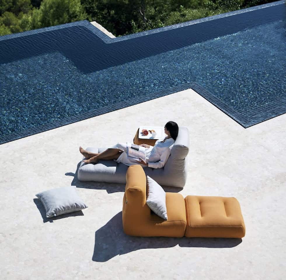  outdoor living furniture Mugals